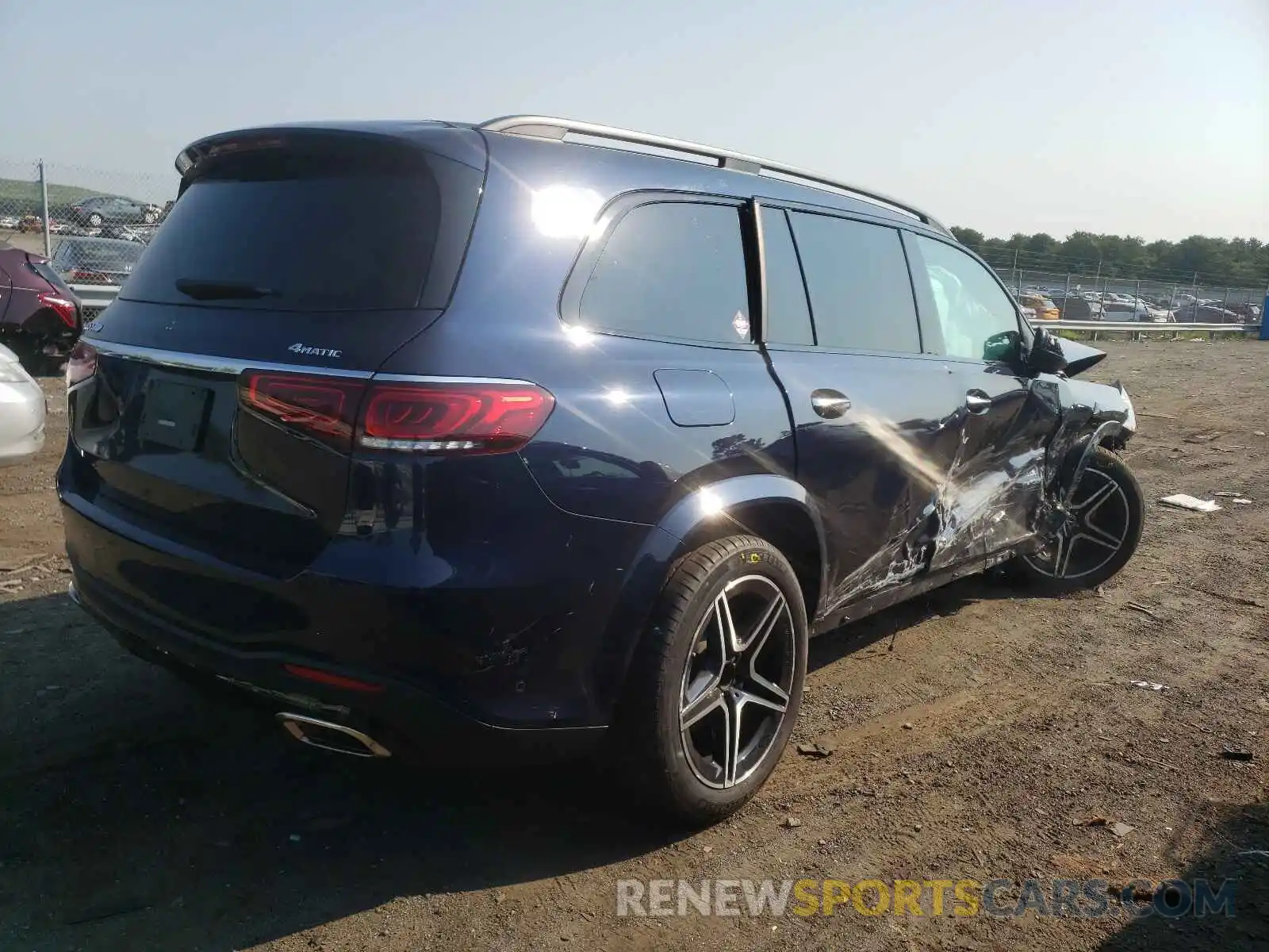 4 Photograph of a damaged car 4JGFF8GE9LA174815 MERCEDES-BENZ GLS-CLASS 2020