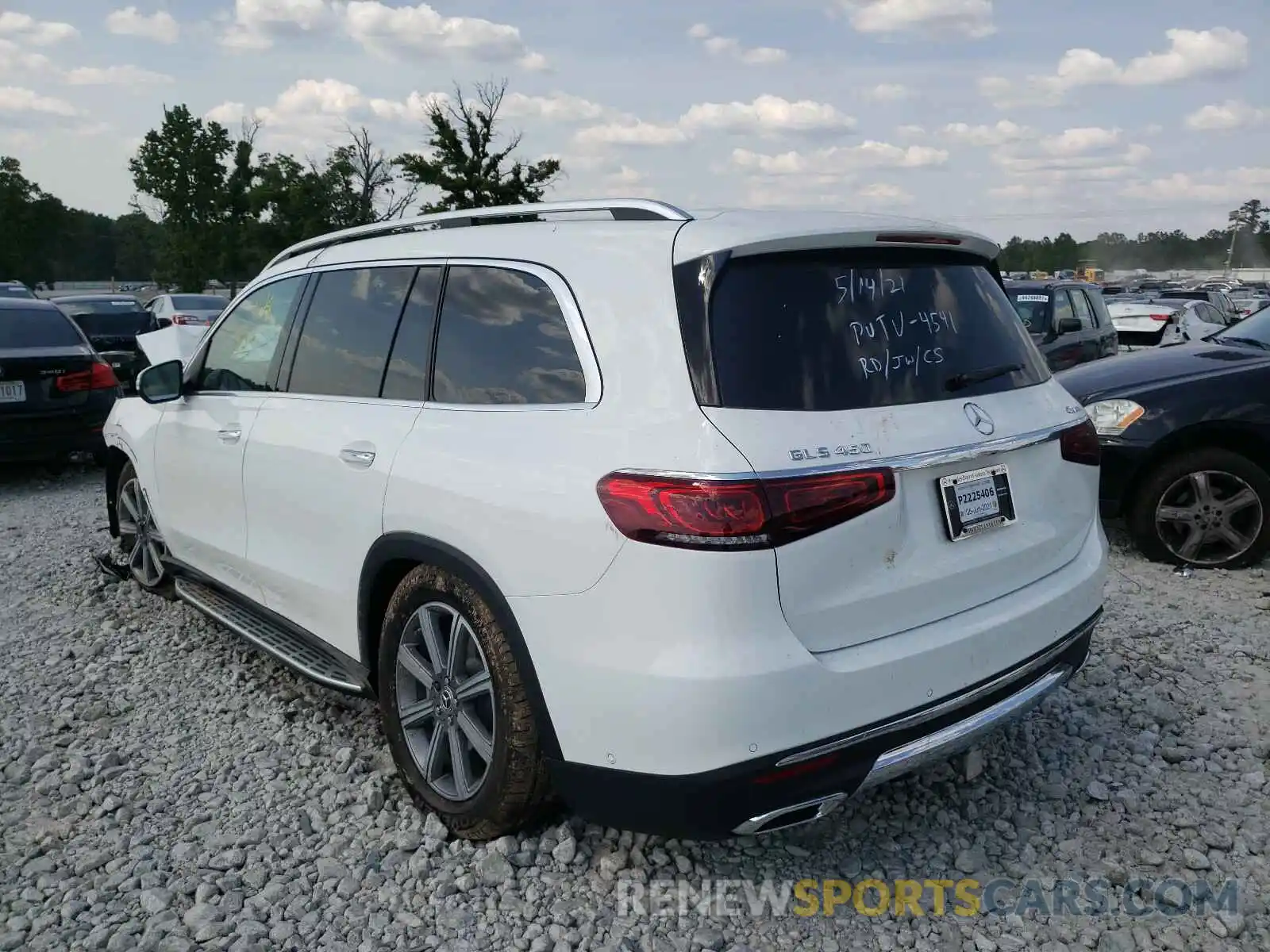 3 Photograph of a damaged car 4JGFF5KE1MA424541 MERCEDES-BENZ GLS-CLASS 2021