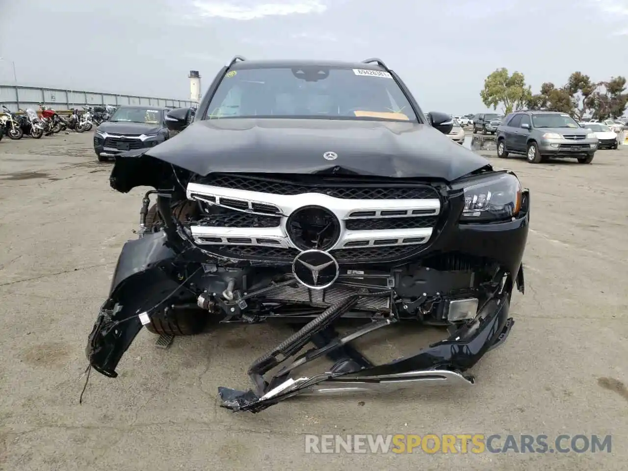 9 Photograph of a damaged car 4JGFF5KE3MA570214 MERCEDES-BENZ GLS-CLASS 2021