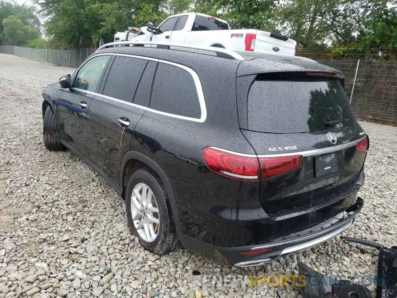 3 Photograph of a damaged car 4JGFF5KE4MA275882 MERCEDES-BENZ GLS-CLASS 2021