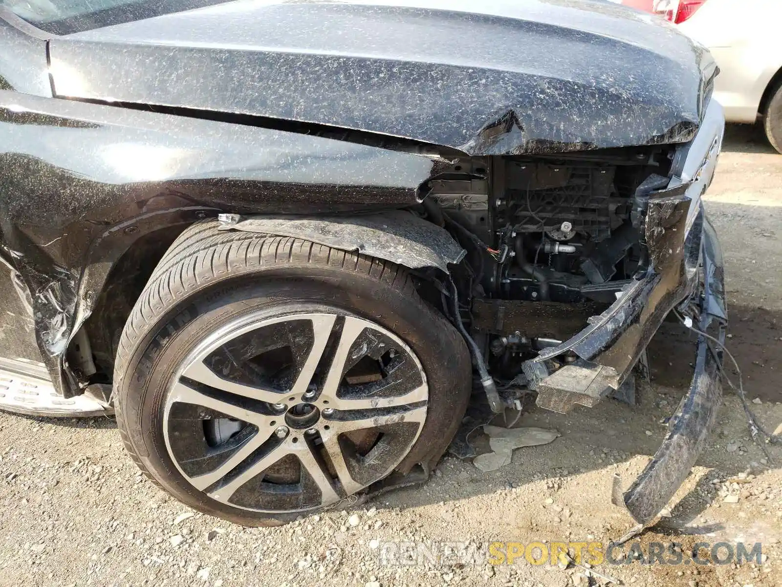 9 Photograph of a damaged car 4JGFF5KE5MA372878 MERCEDES-BENZ GLS-CLASS 2021