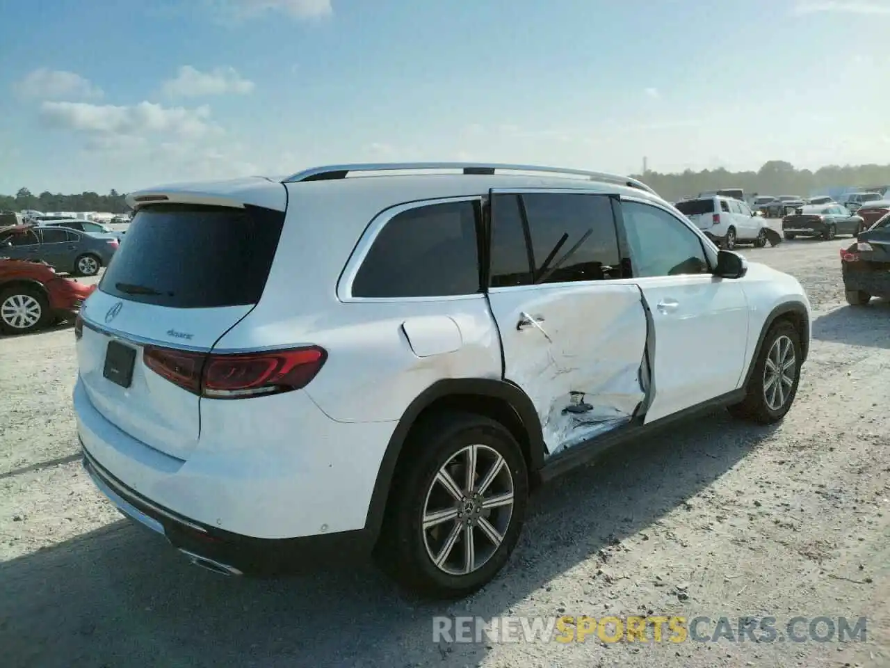 4 Photograph of a damaged car 4JGFF5KEXMA386257 MERCEDES-BENZ GLS-CLASS 2021