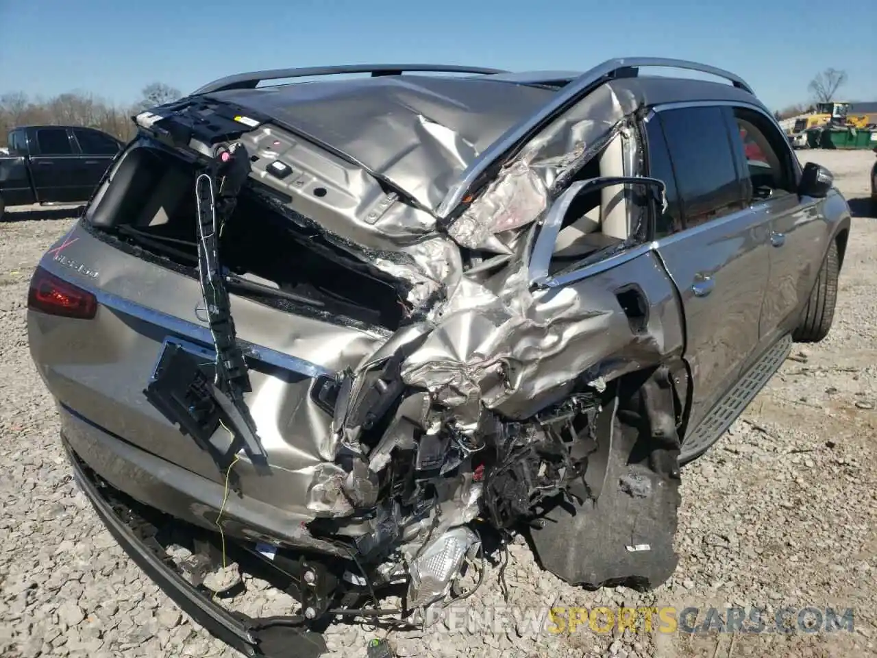 4 Photograph of a damaged car 4JGFF5KEXMA573305 MERCEDES-BENZ GLS-CLASS 2021