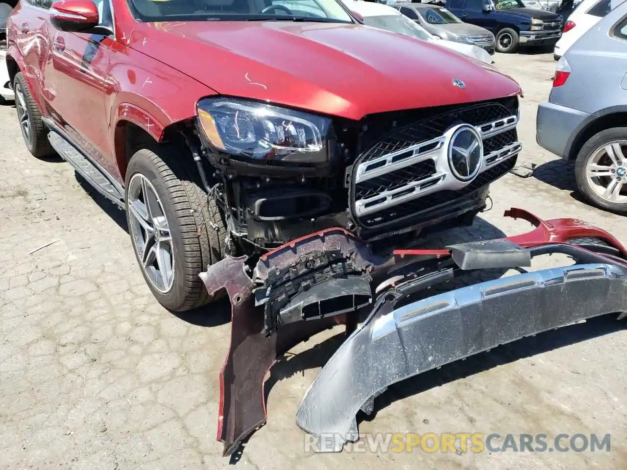 9 Photograph of a damaged car 4JGFF8GE1MA487472 MERCEDES-BENZ GLS-CLASS 2021