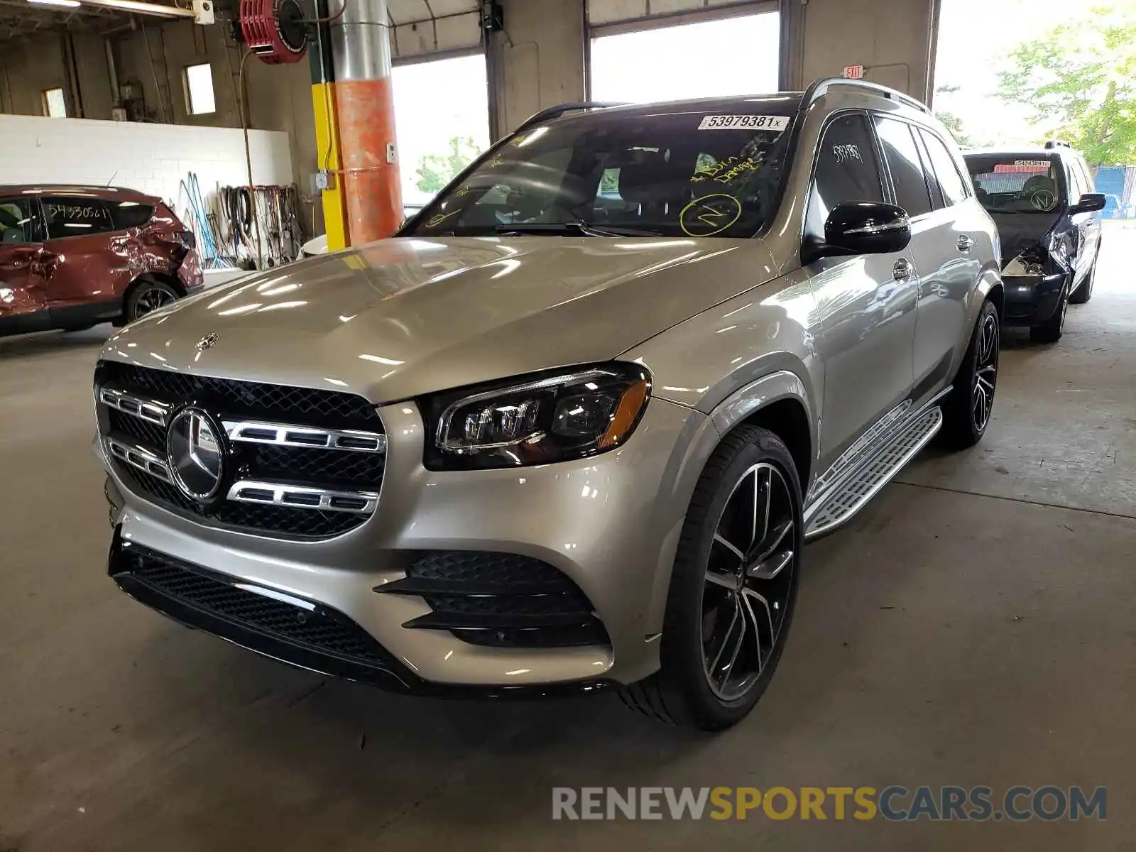 2 Photograph of a damaged car 4JGFF8GE3MA403765 MERCEDES-BENZ GLS-CLASS 2021