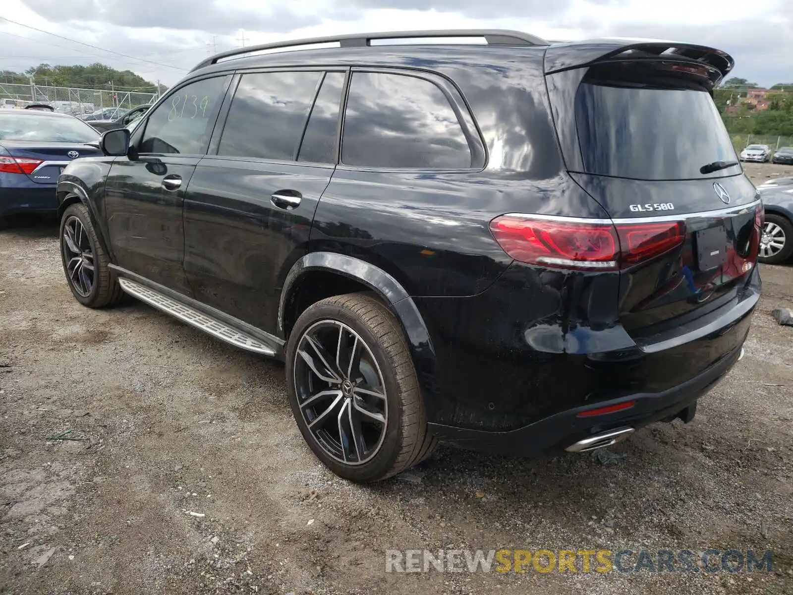 3 Photograph of a damaged car 4JGFF8GE7MA435425 MERCEDES-BENZ GLS-CLASS 2021