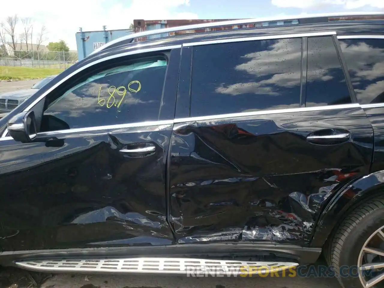 9 Photograph of a damaged car 4JGFF8GE8MA445719 MERCEDES-BENZ GLS-CLASS 2021