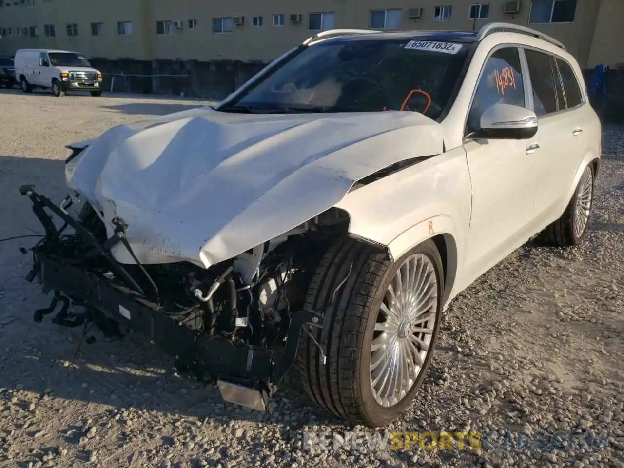 2 Photograph of a damaged car 4JGFF8HB3MA394070 MERCEDES-BENZ GLS-CLASS 2021