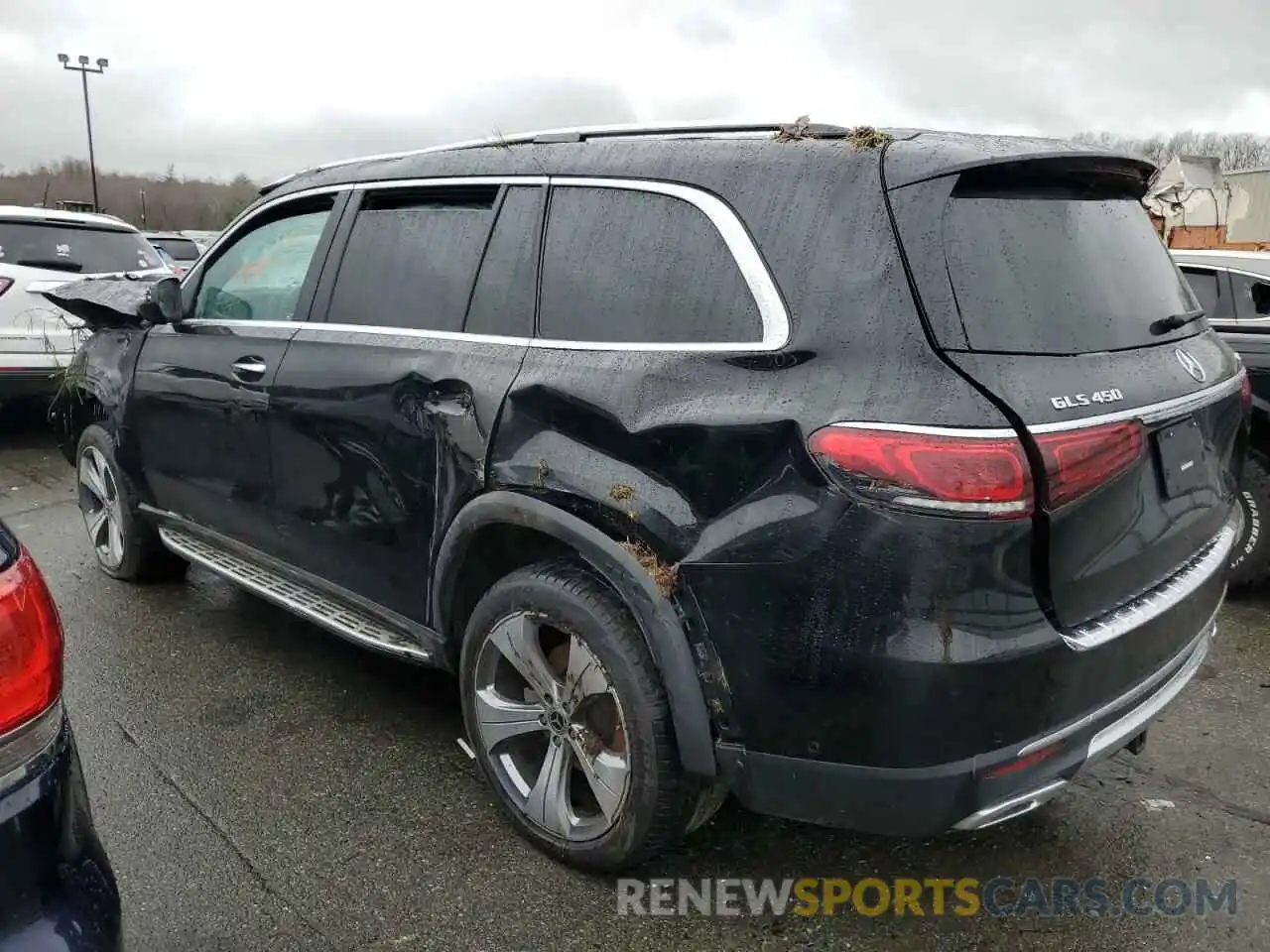 2 Photograph of a damaged car 4JGFF5KE6NA772398 MERCEDES-BENZ GLS-CLASS 2022