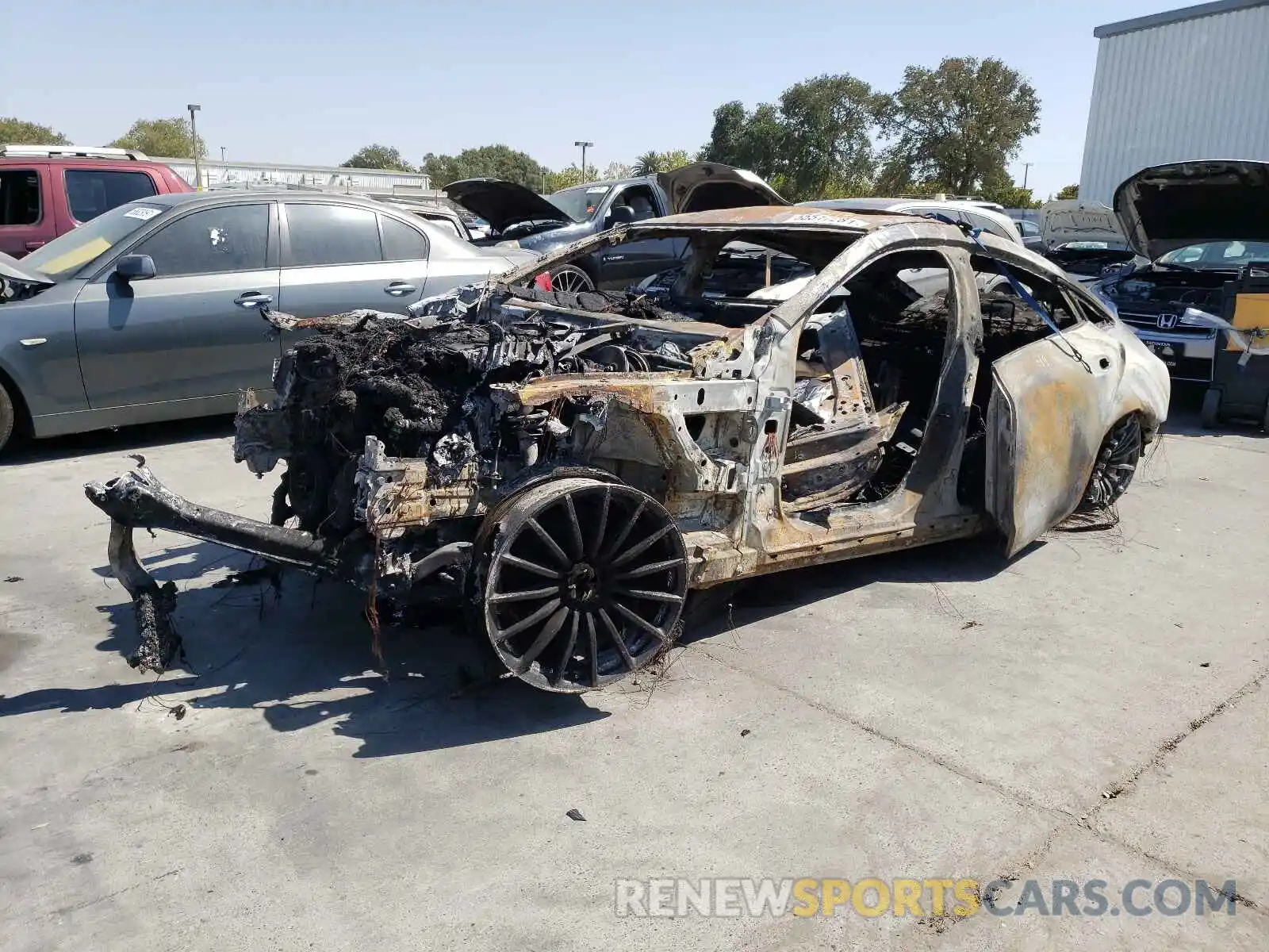 2 Photograph of a damaged car WDD7X6BB3KA008091 MERCEDES-BENZ GT-CLASS 2019