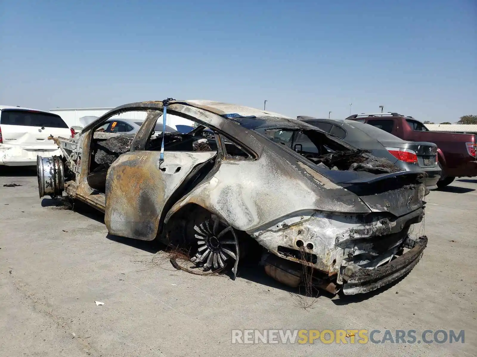 3 Photograph of a damaged car WDD7X6BB3KA008091 MERCEDES-BENZ GT-CLASS 2019