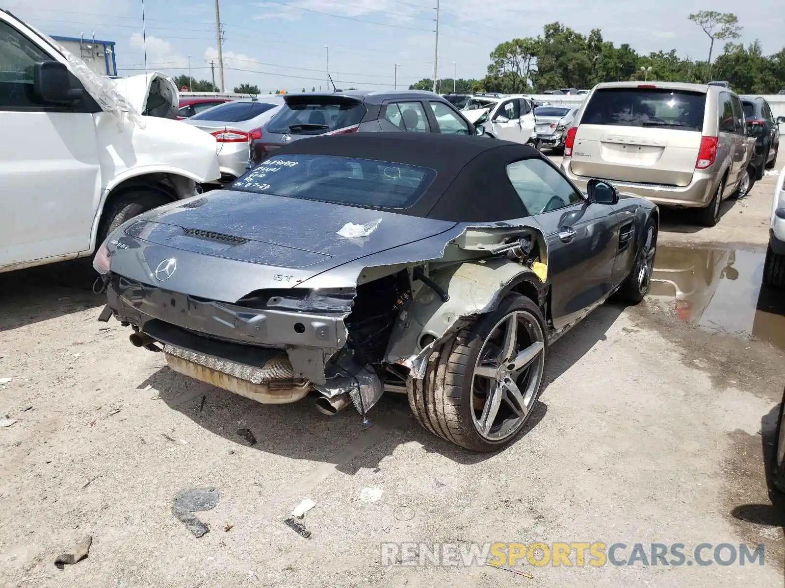 4 Photograph of a damaged car WDDYK7HA2KA023169 MERCEDES-BENZ GT-CLASS 2019