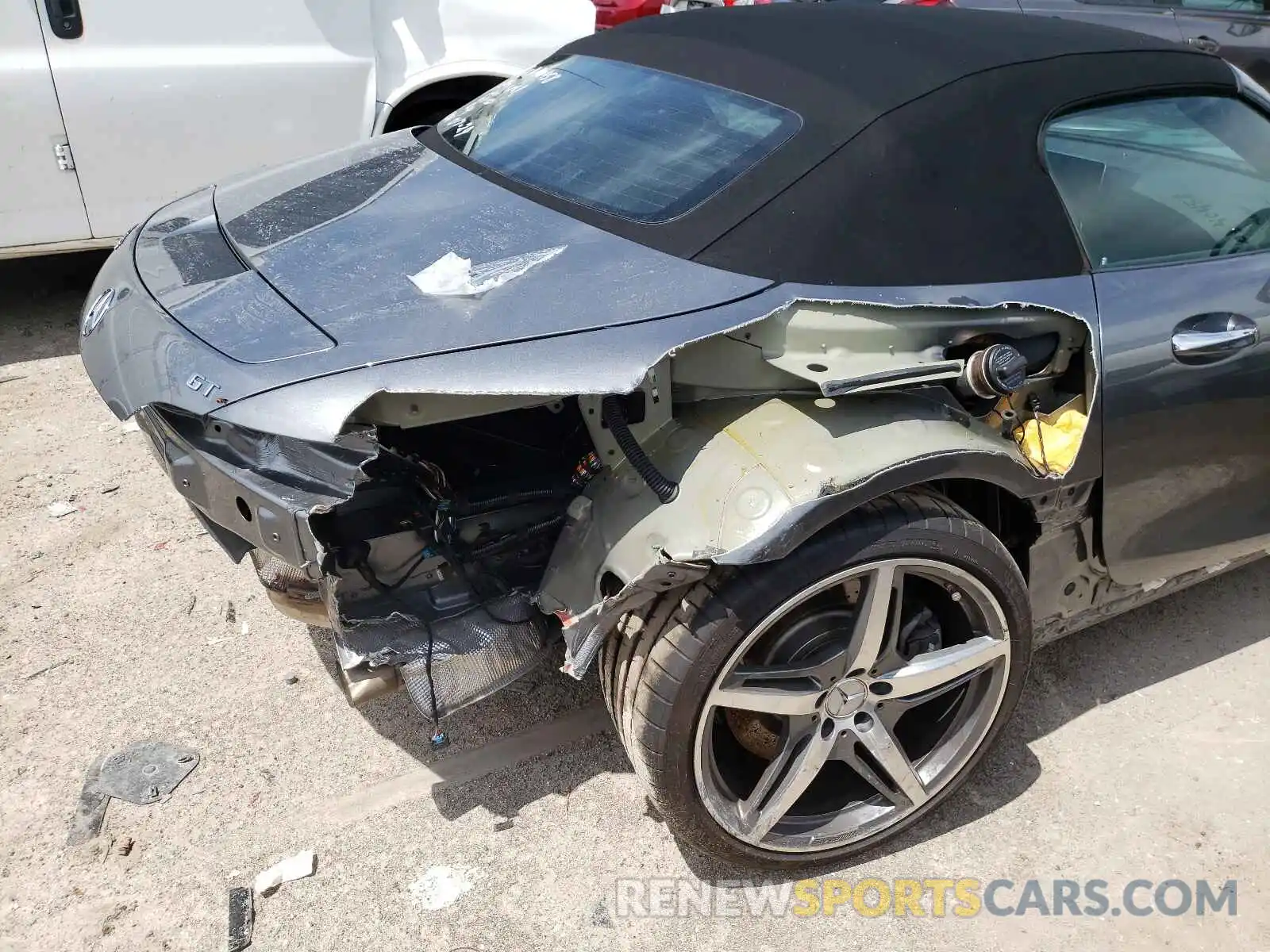 9 Photograph of a damaged car WDDYK7HA2KA023169 MERCEDES-BENZ GT-CLASS 2019