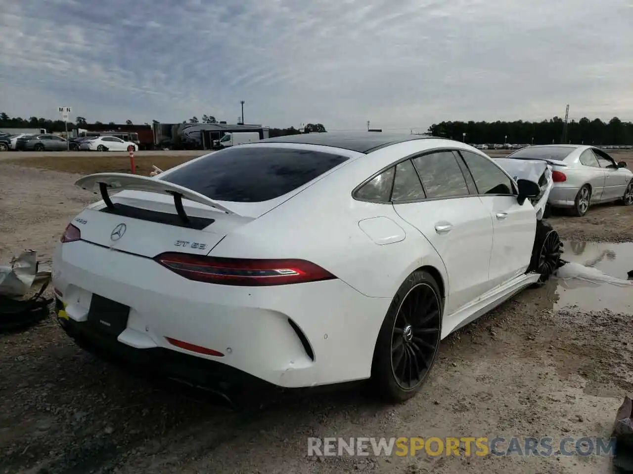 4 Photograph of a damaged car W1K7X8JB1LA016818 MERCEDES-BENZ GT-CLASS 2020