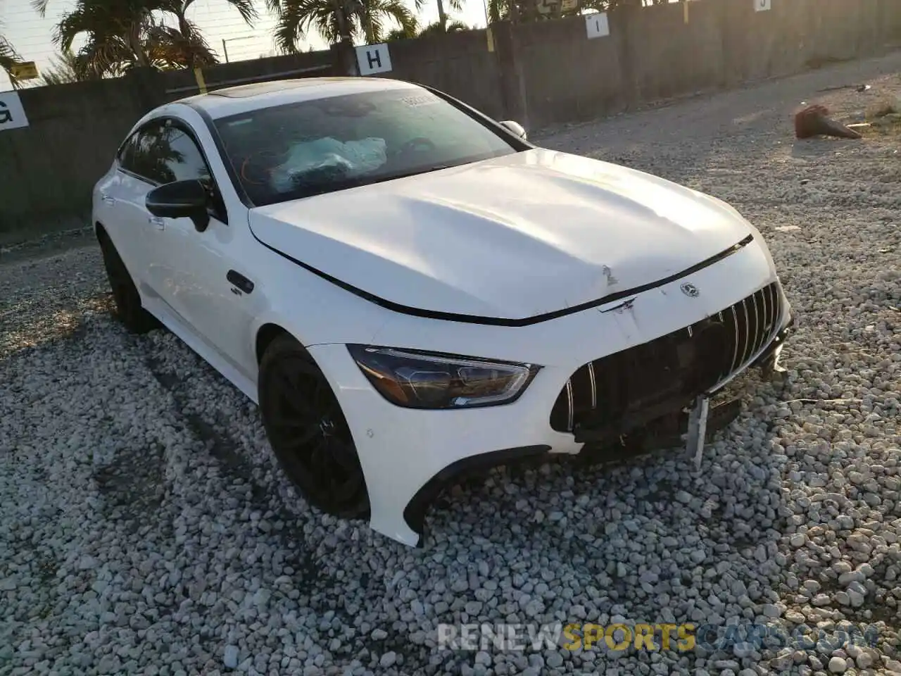 1 Photograph of a damaged car WDD7X6BB6LA013562 MERCEDES-BENZ GT-CLASS 2020