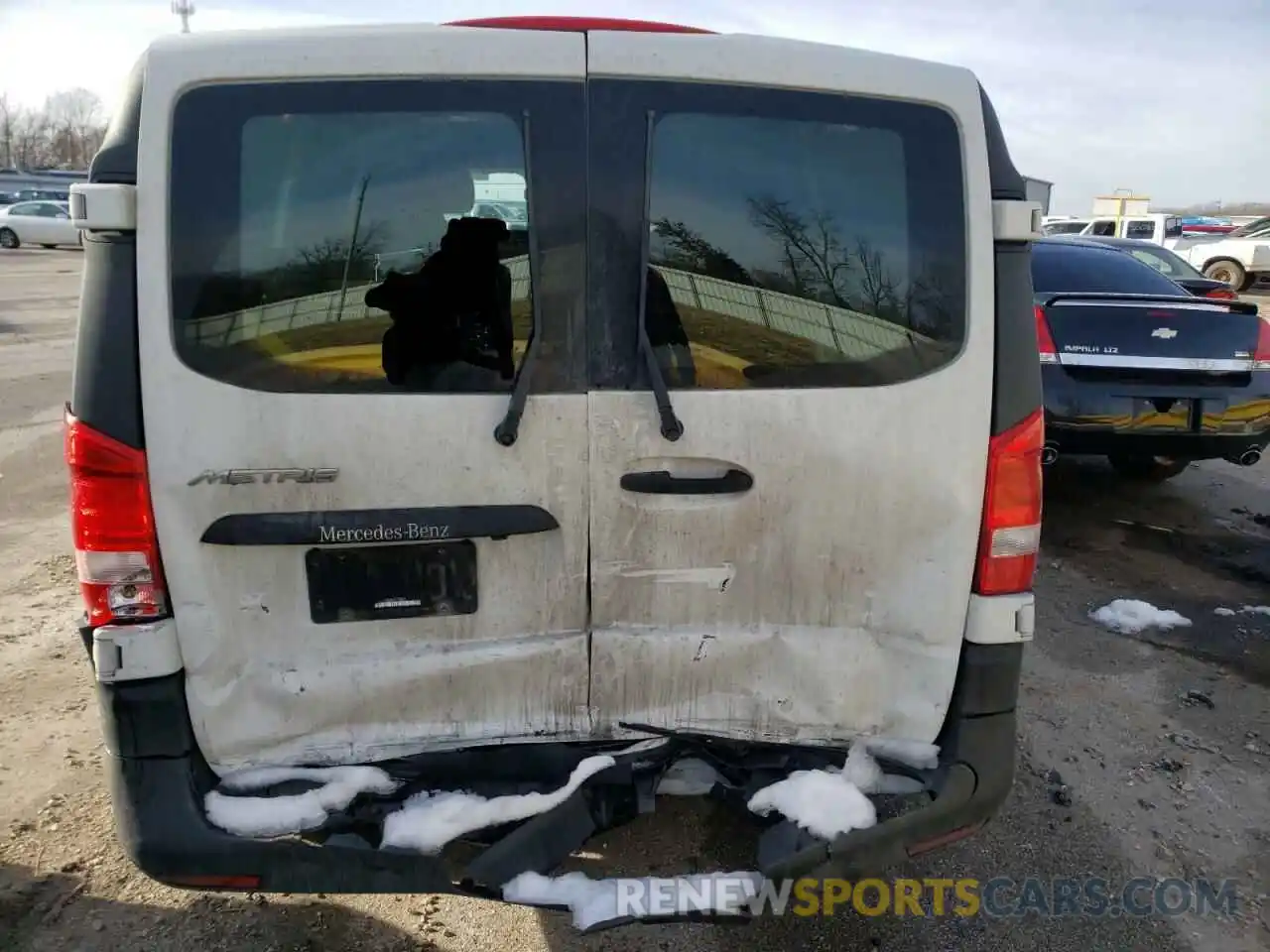 9 Photograph of a damaged car WD3PG2EA9K3513380 MERCEDES-BENZ METRIS 2019