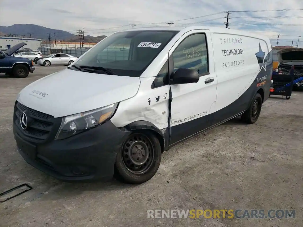 2 Фотография поврежденного автомобиля WD3PG3EA9K3604509 MERCEDES-BENZ METRIS 2019