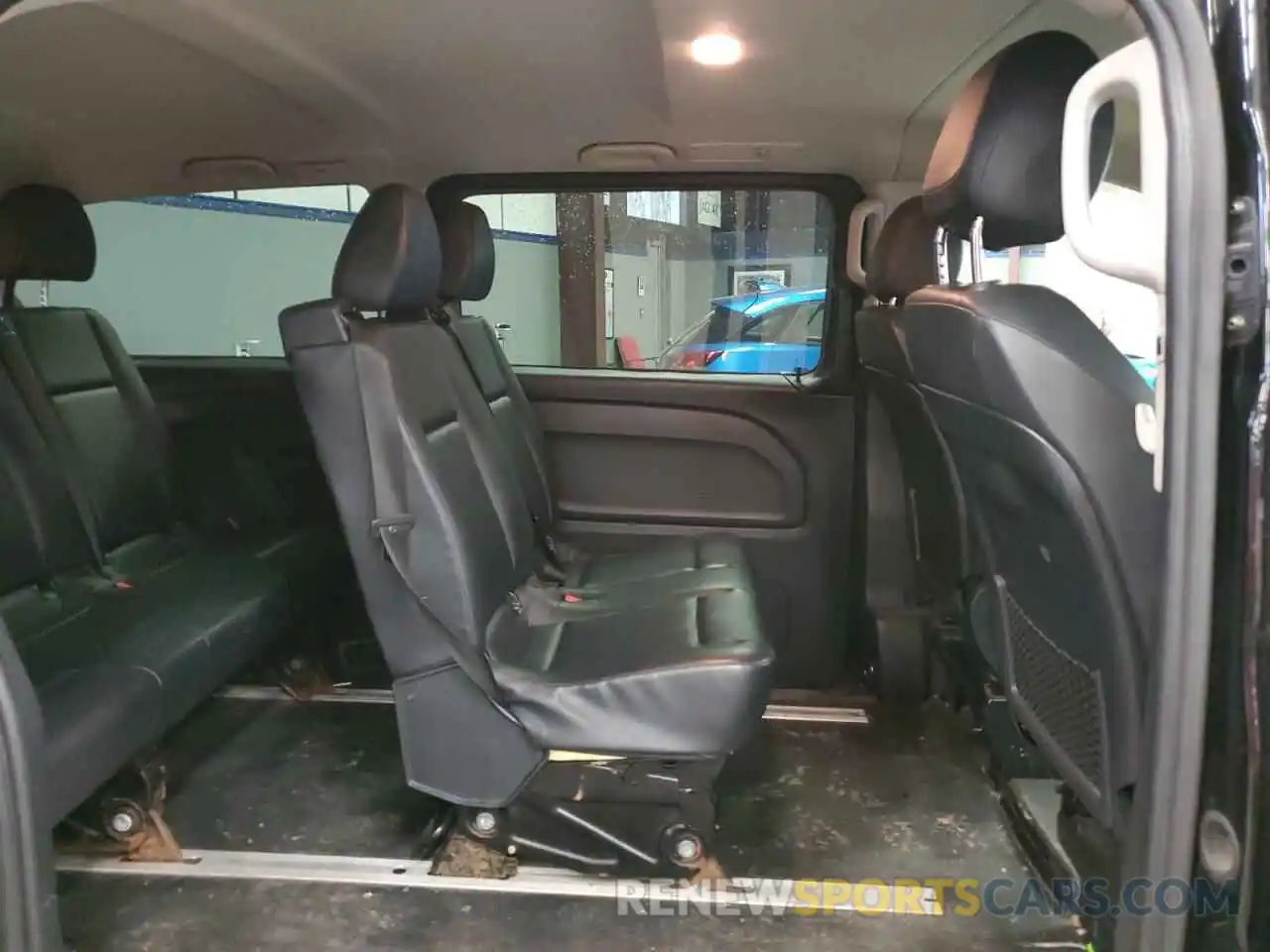 11 Фотография поврежденного автомобиля WD4PG2EE0K3594655 MERCEDES-BENZ METRIS 2019