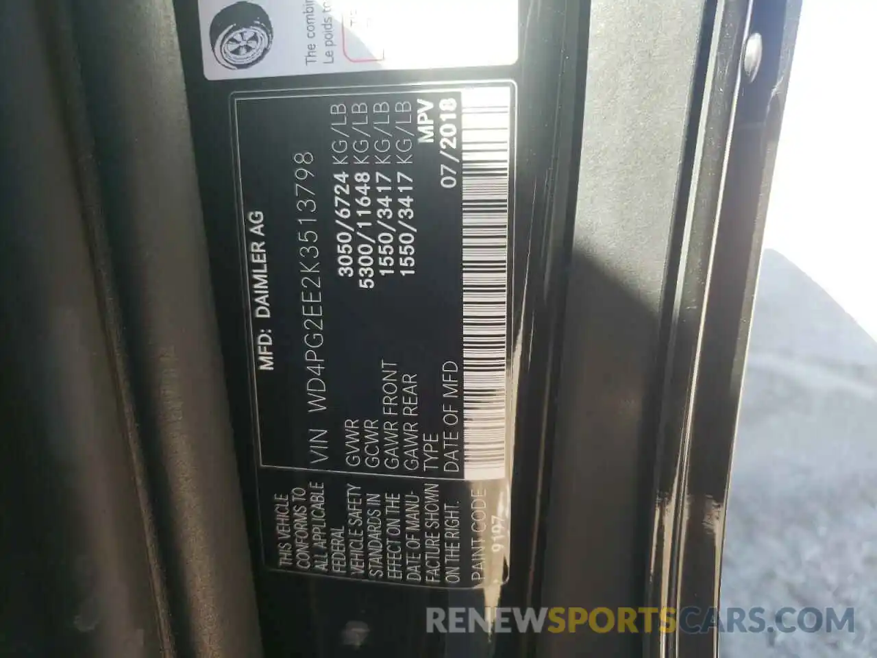 10 Photograph of a damaged car WD4PG2EE2K3513798 MERCEDES-BENZ METRIS 2019