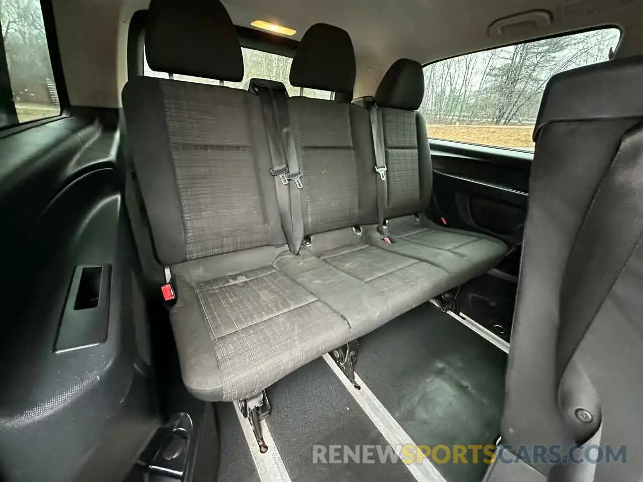 13 Photograph of a damaged car WD4PG2EE3K3580894 MERCEDES-BENZ METRIS 2019