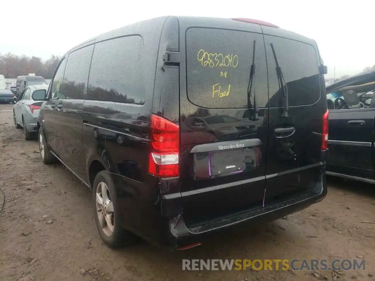 3 Photograph of a damaged car W1WV0FEY2L3734718 MERCEDES-BENZ METRIS 2020