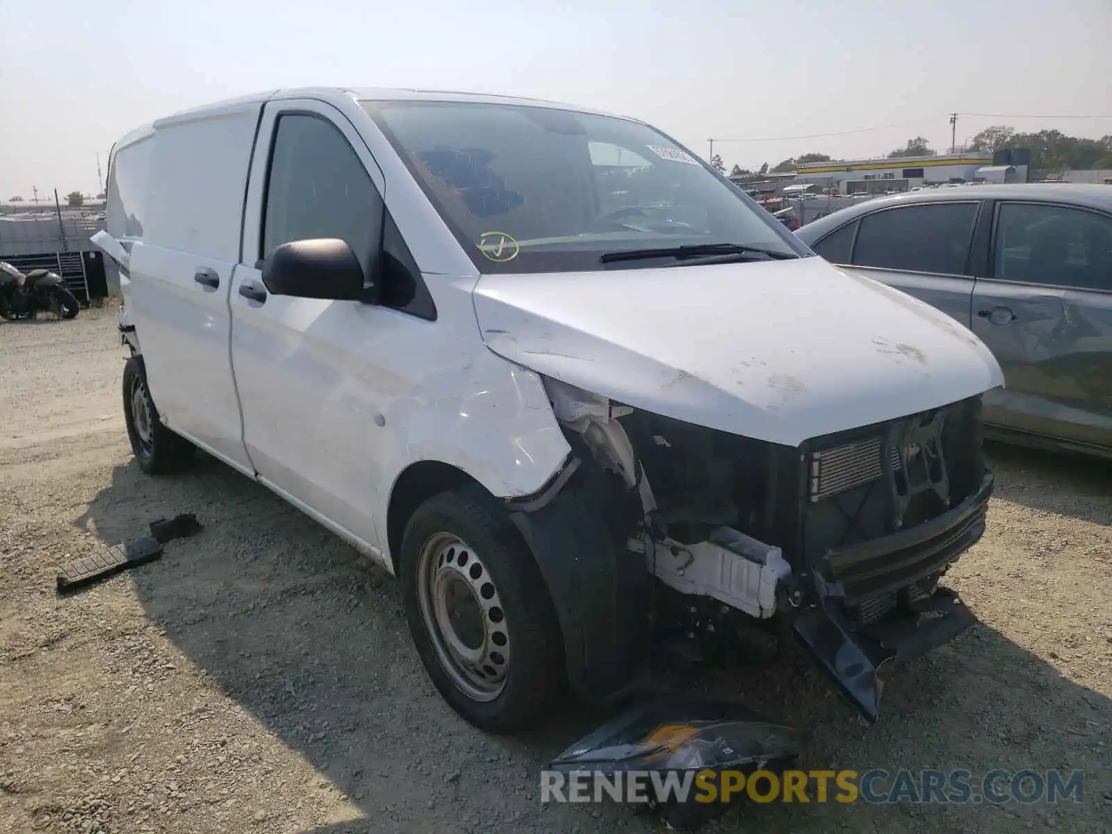 1 Photograph of a damaged car W1YV0BEY5L3693517 MERCEDES-BENZ METRIS 2020