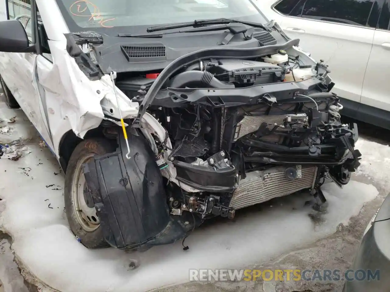 9 Photograph of a damaged car W1YV0BEY7L3714206 MERCEDES-BENZ METRIS 2020