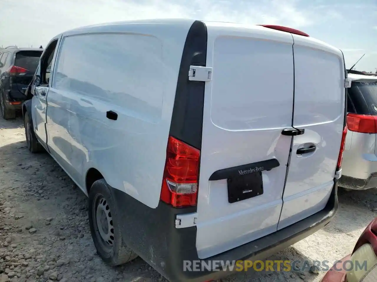 3 Photograph of a damaged car W1YV0BEY9L3726180 MERCEDES-BENZ METRIS 2020