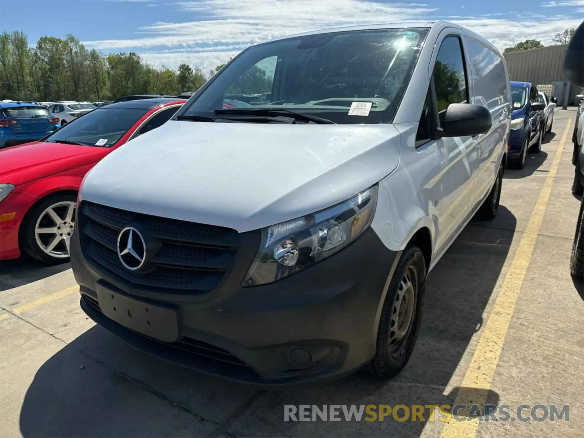 24 Photograph of a damaged car W1YV0BEYXL3758877 MERCEDES-BENZ METRIS 2020