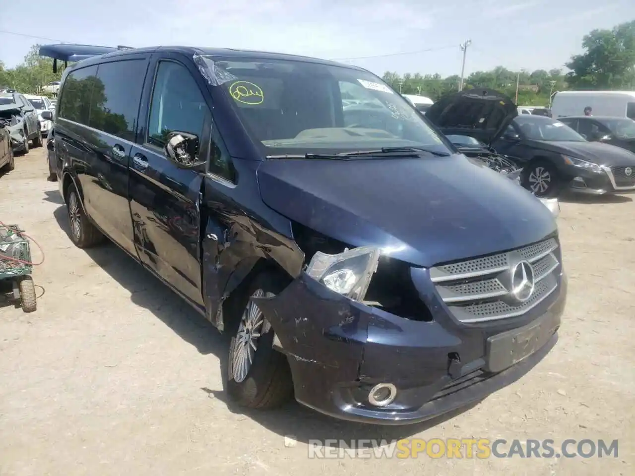 1 Photograph of a damaged car W1YV0CEY4L3684927 MERCEDES-BENZ METRIS 2020