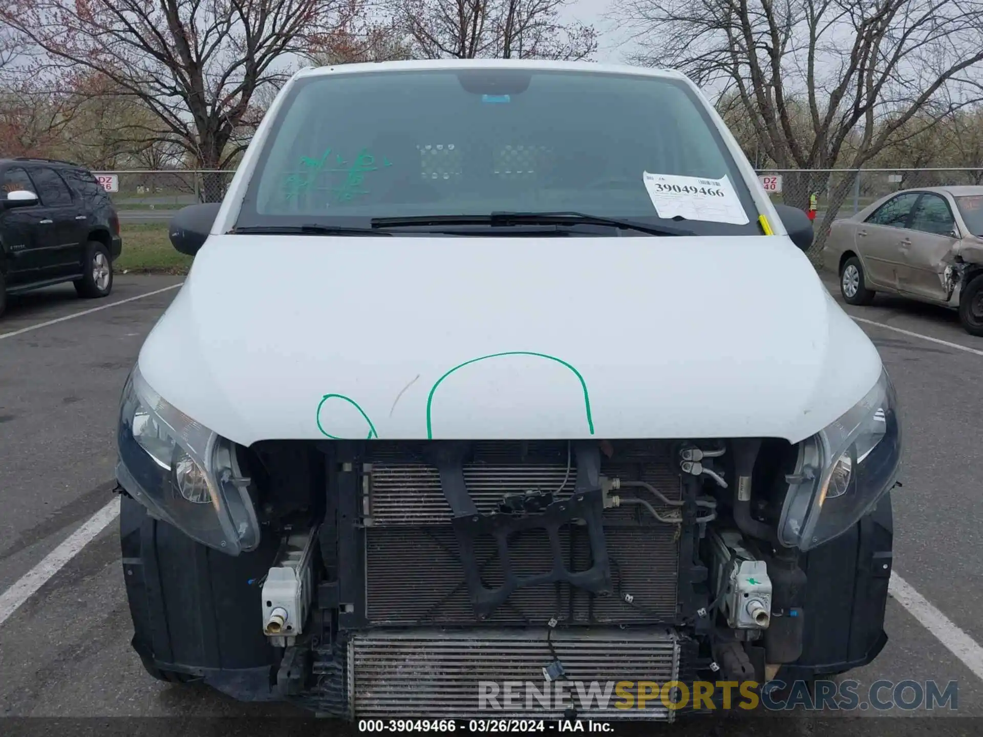 12 Photograph of a damaged car WD3PG2EA1L3673528 MERCEDES-BENZ METRIS 2020