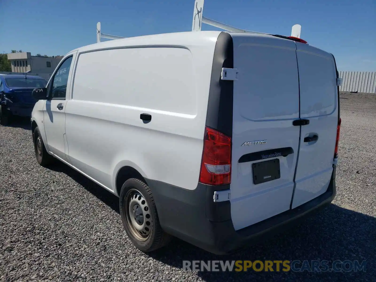 3 Photograph of a damaged car WD3PG2EA8L3661960 MERCEDES-BENZ METRIS 2020