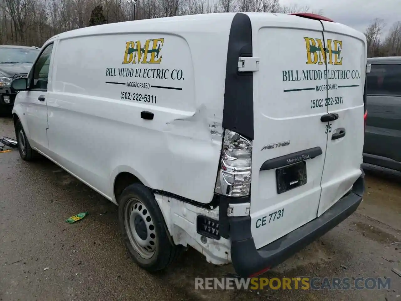 3 Photograph of a damaged car WD3PG3EA2L3658624 MERCEDES-BENZ METRIS 2020