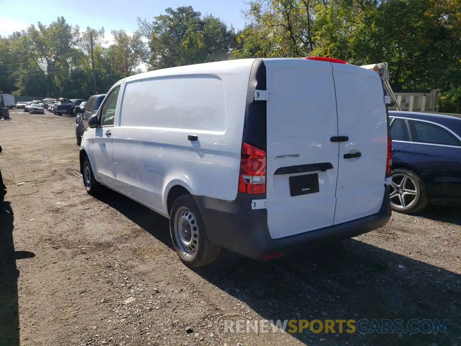 3 Фотография поврежденного автомобиля WD3PG3EA2L3677920 MERCEDES-BENZ METRIS 2020