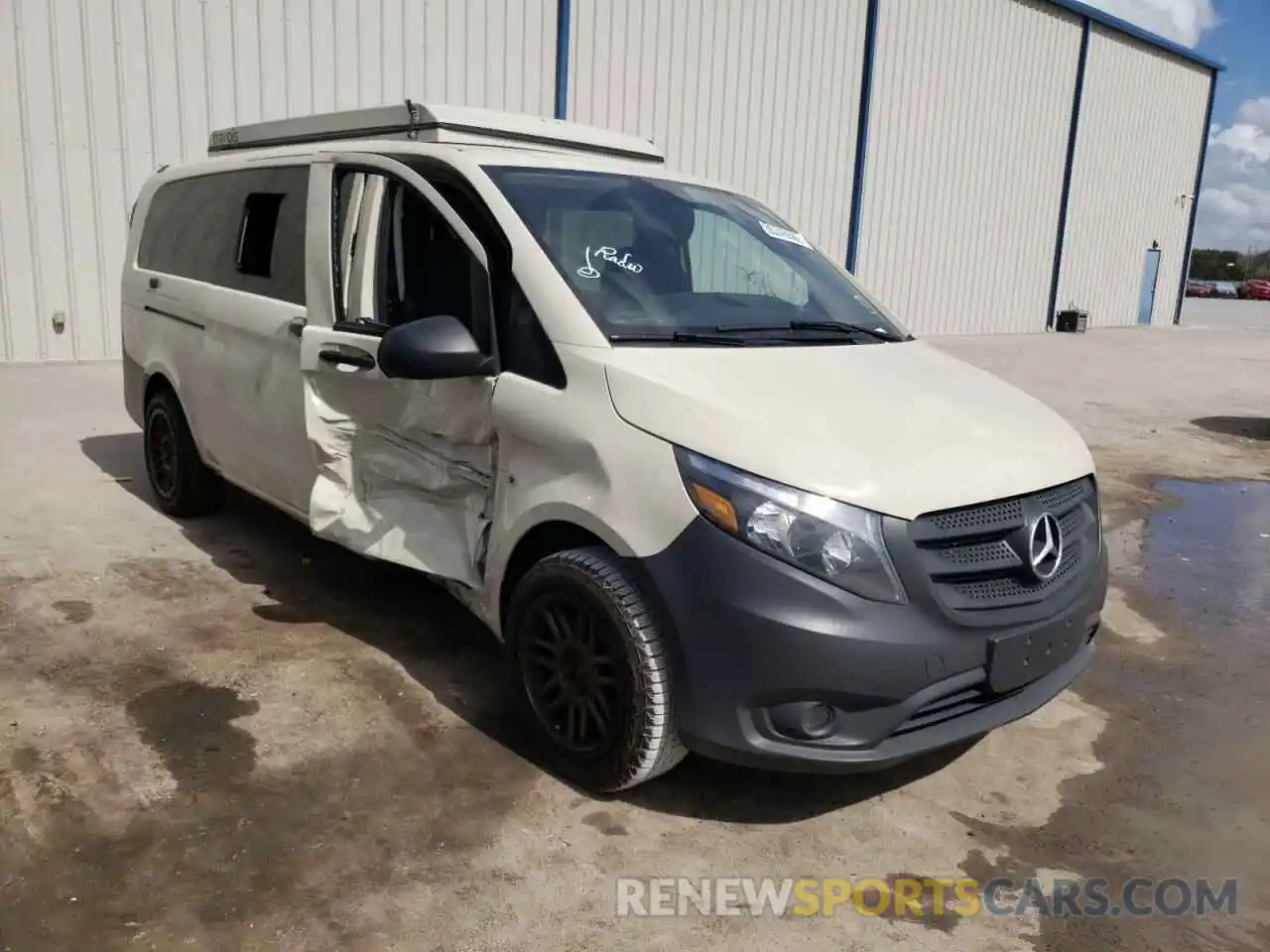 1 Photograph of a damaged car WD3PG3EA9L3648141 MERCEDES-BENZ METRIS 2020