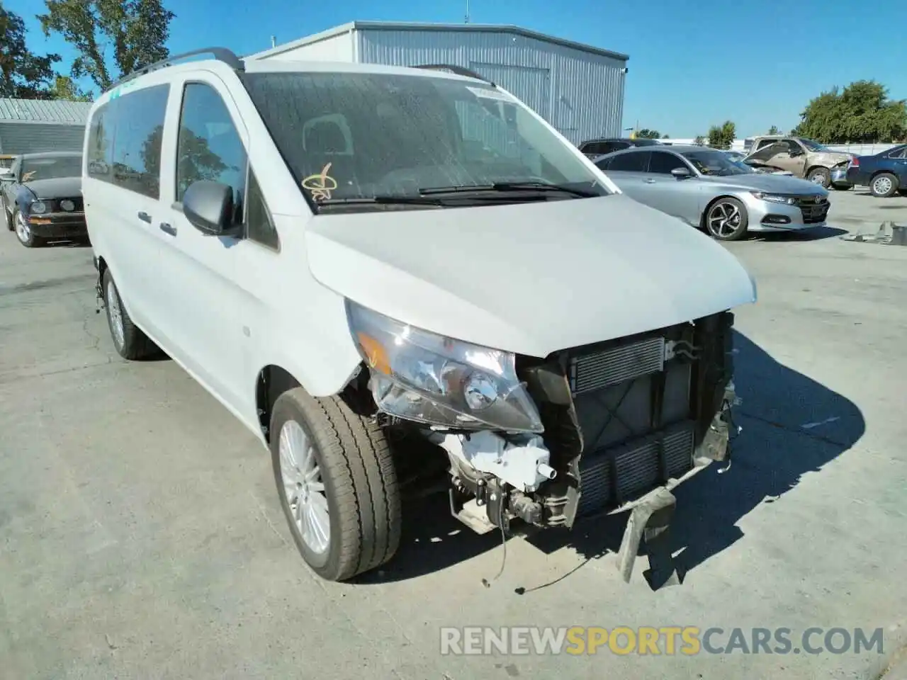 1 Photograph of a damaged car W1WV0FEY4M3851749 MERCEDES-BENZ METRIS 2021