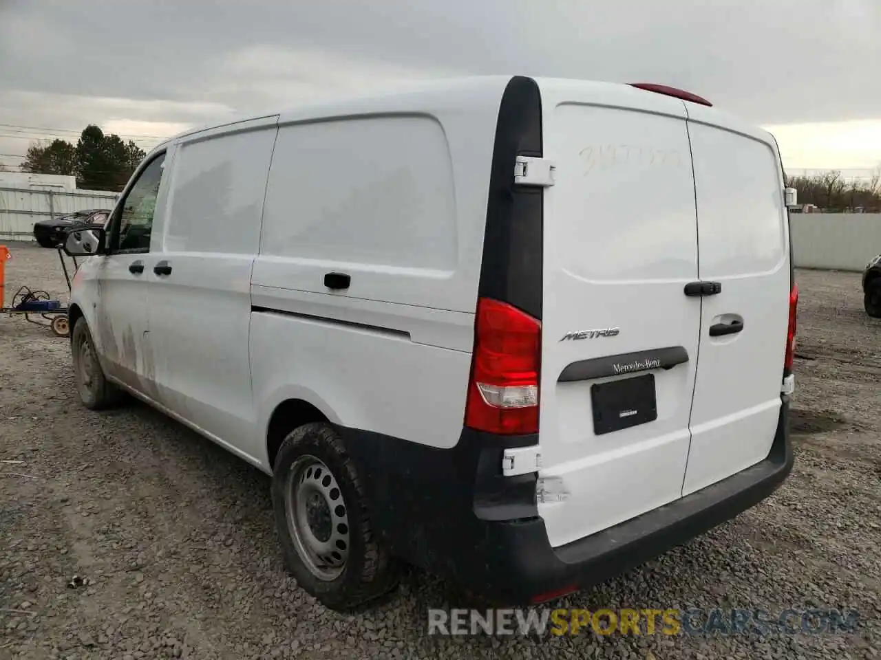 3 Photograph of a damaged car W1YV0BEY9M3854775 MERCEDES-BENZ METRIS 2021