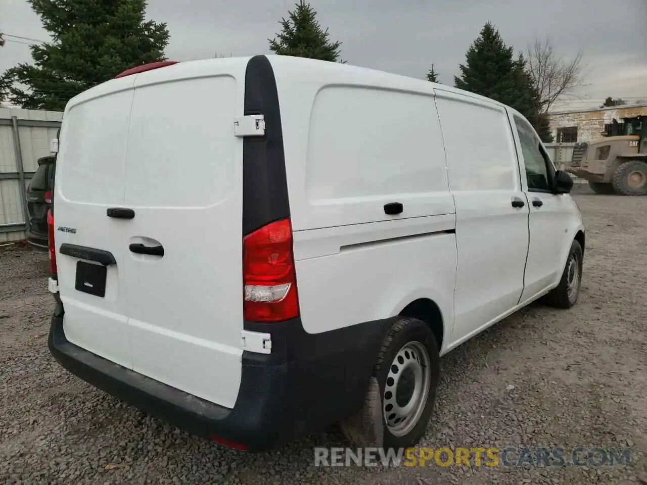 4 Photograph of a damaged car W1YV0BEY9M3854775 MERCEDES-BENZ METRIS 2021