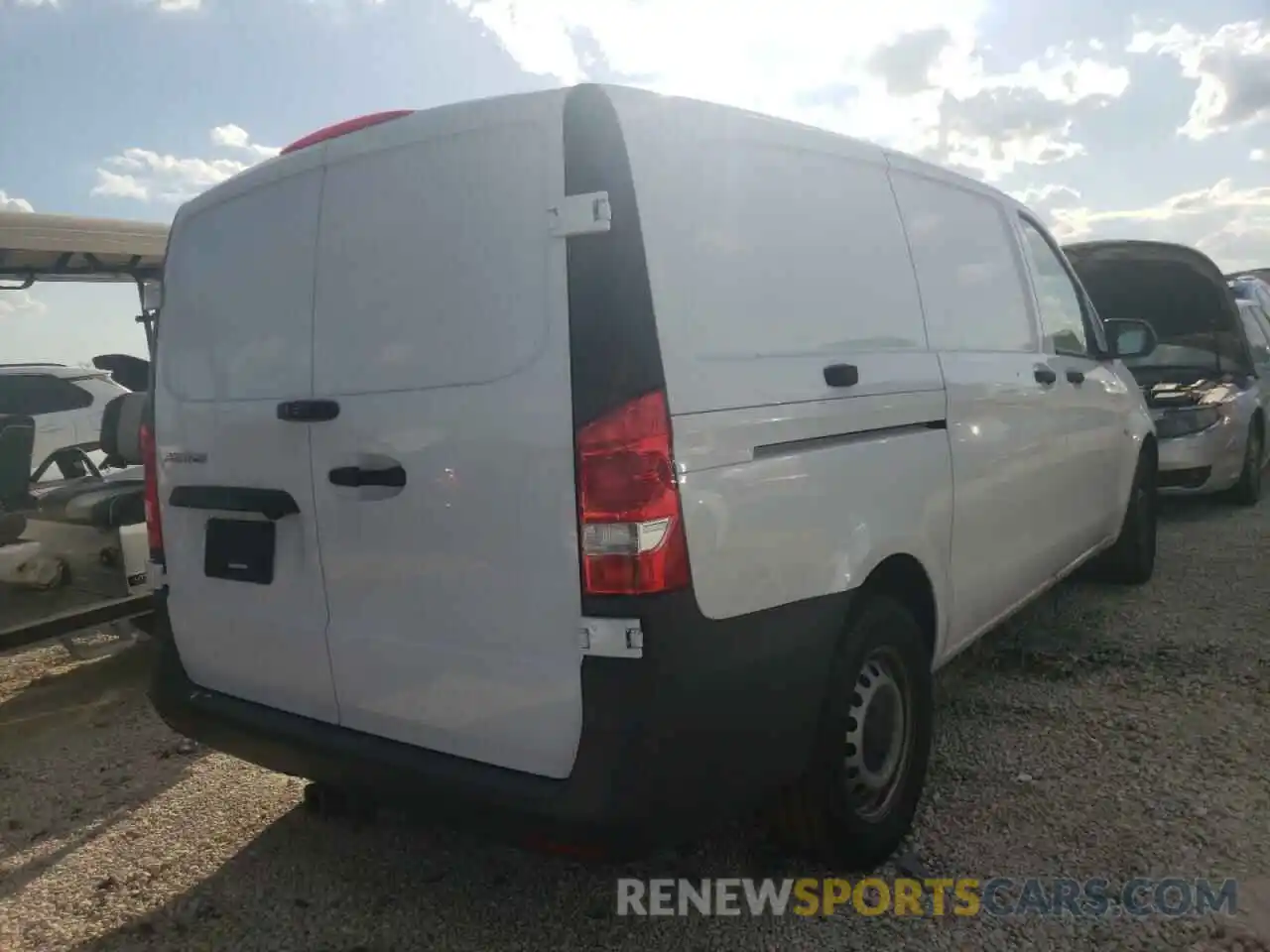 4 Photograph of a damaged car W1YV0BEY0N3967855 MERCEDES-BENZ METRIS 2022