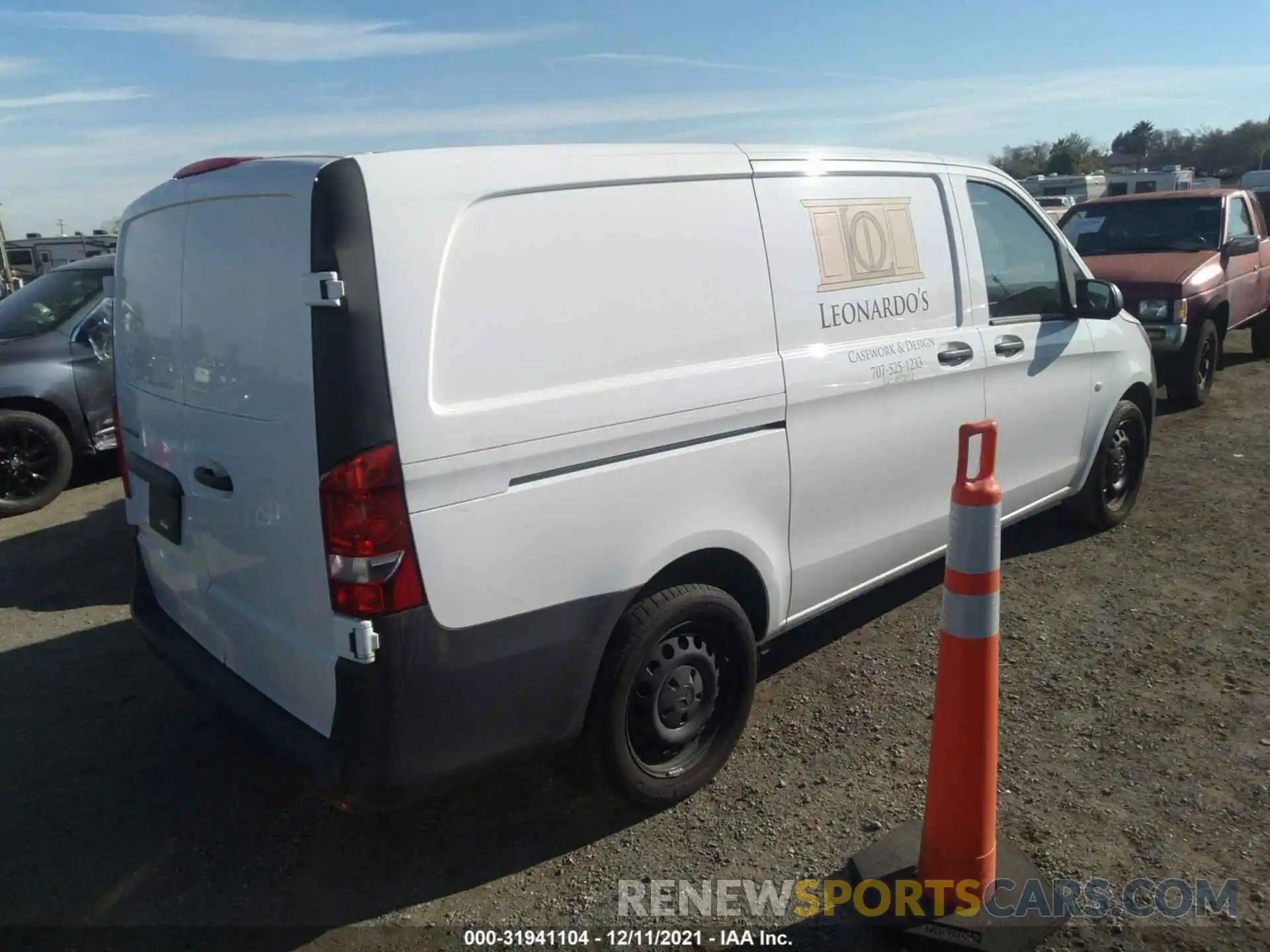 4 Photograph of a damaged car WD3PG2EA0K3538006 MERCEDES-BENZ METRIS CARGO VAN 2019