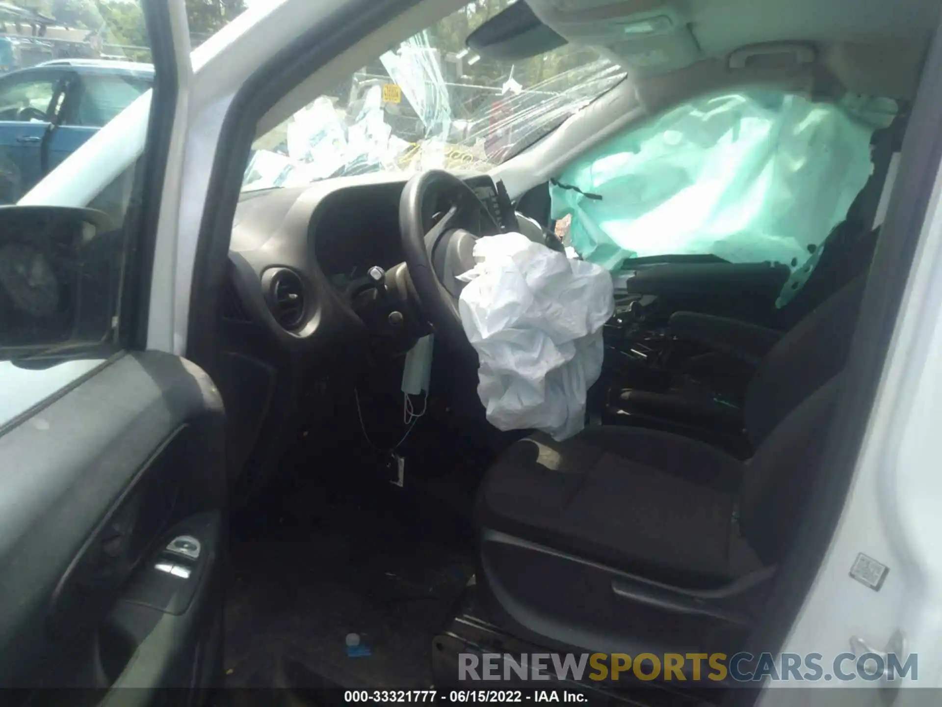 5 Photograph of a damaged car WD3PG2EA0K3607566 MERCEDES-BENZ METRIS CARGO VAN 2019