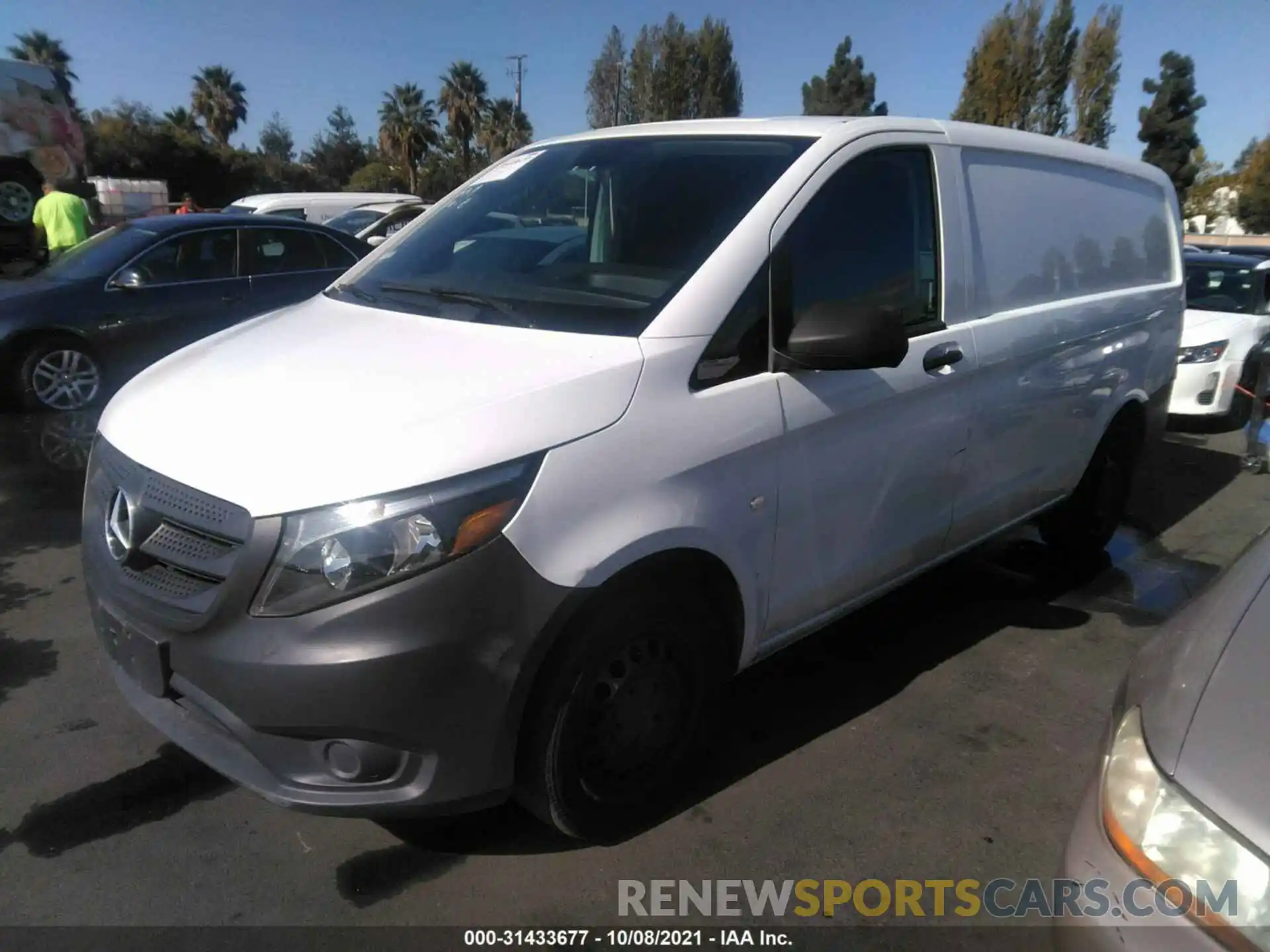 2 Photograph of a damaged car WD3PG2EA3K3533494 MERCEDES-BENZ METRIS CARGO VAN 2019