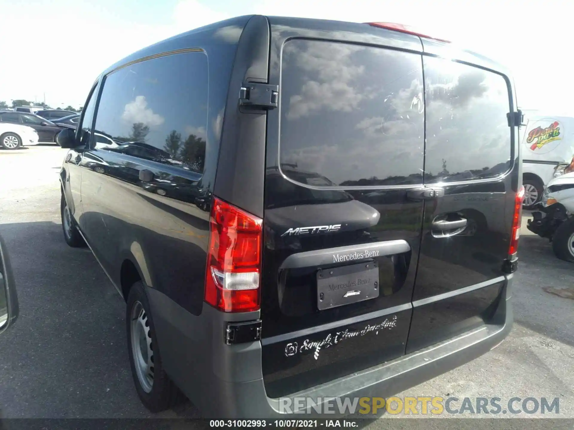 3 Photograph of a damaged car WD3PG2EA5K3536154 MERCEDES-BENZ METRIS CARGO VAN 2019