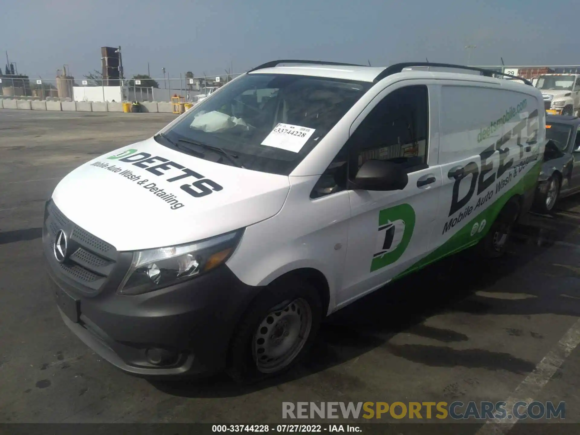 2 Photograph of a damaged car WD3PG2EA5K3594040 MERCEDES-BENZ METRIS CARGO VAN 2019