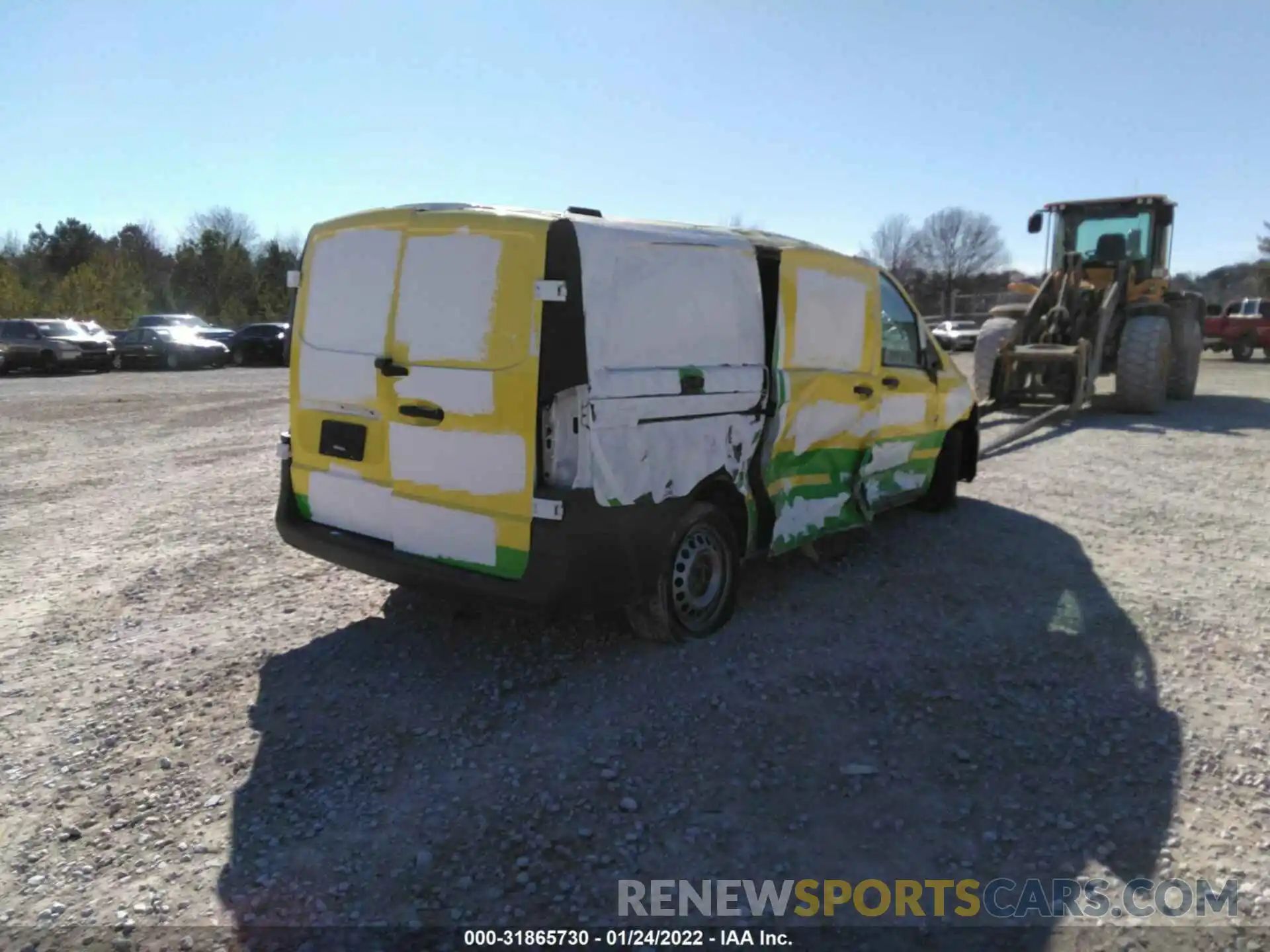 4 Photograph of a damaged car WD3PG2EA5K3606753 MERCEDES-BENZ METRIS CARGO VAN 2019