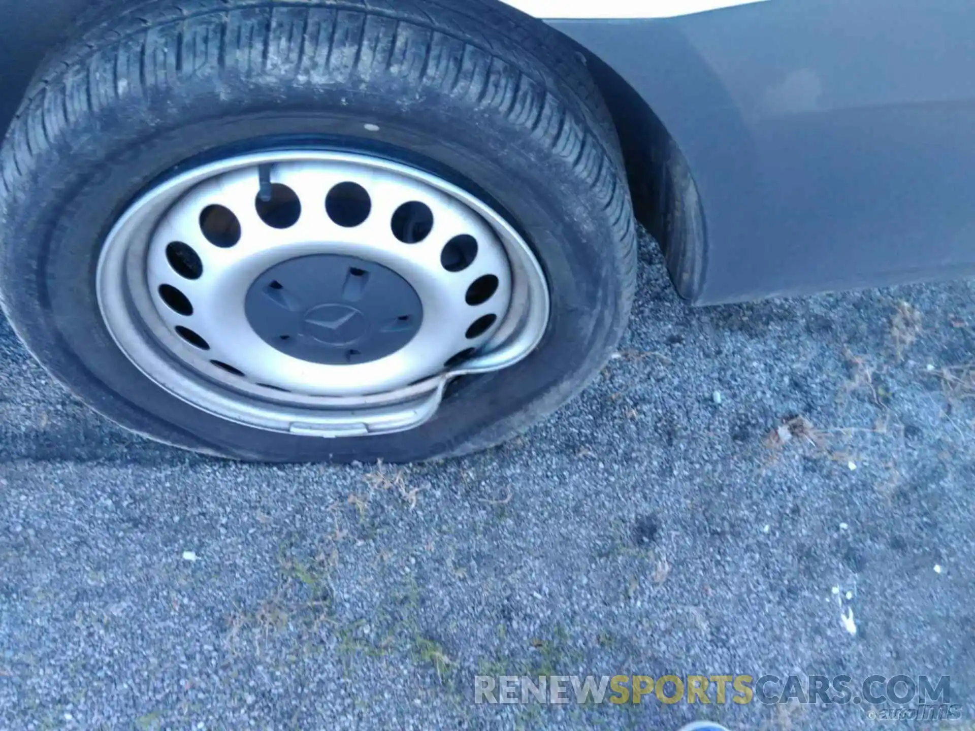 25 Photograph of a damaged car WD3PG2EA7K3594797 MERCEDES-BENZ METRIS CARGO VAN 2019