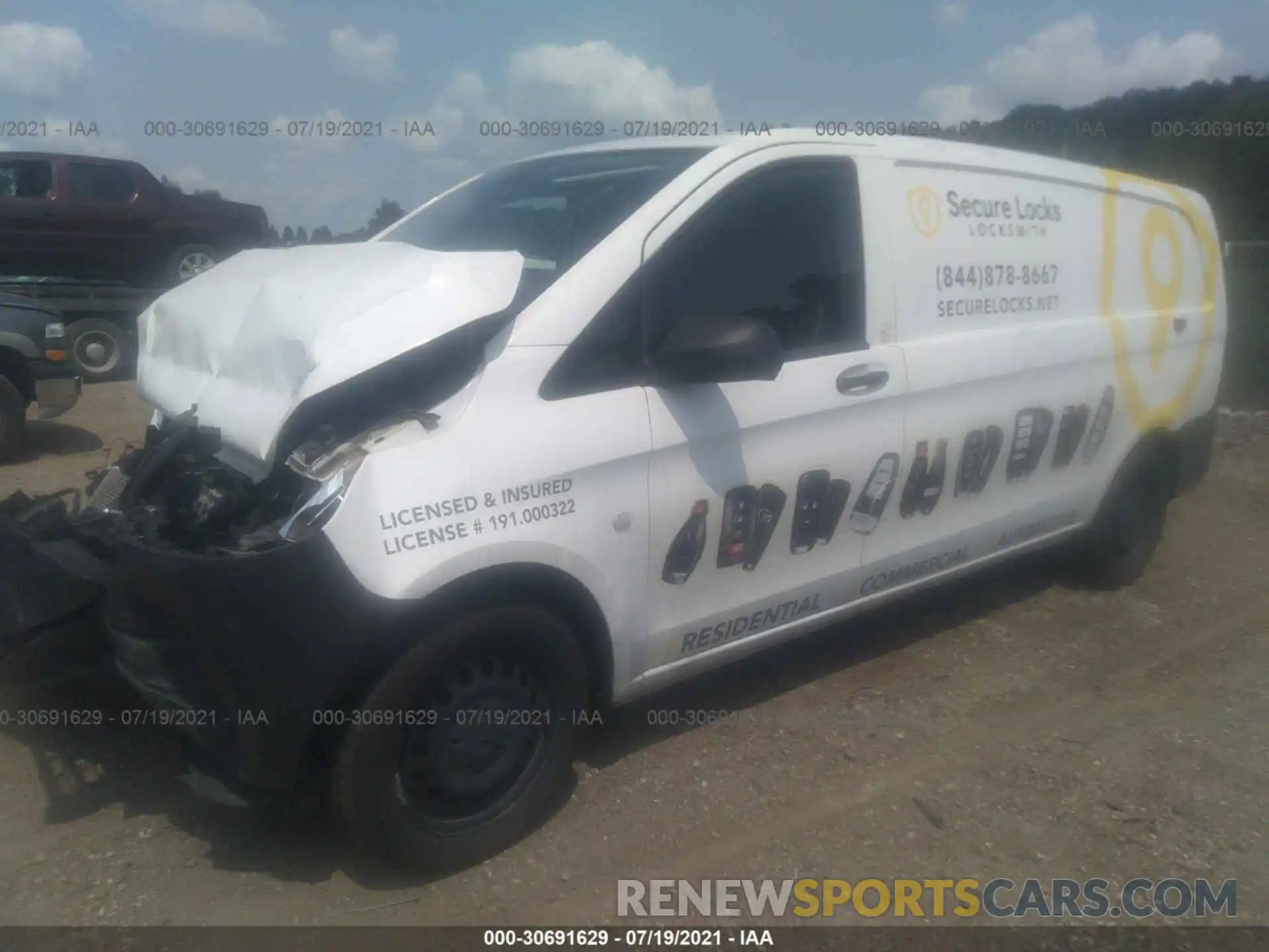 2 Photograph of a damaged car WD3PG3EA1K3575281 MERCEDES-BENZ METRIS CARGO VAN 2019