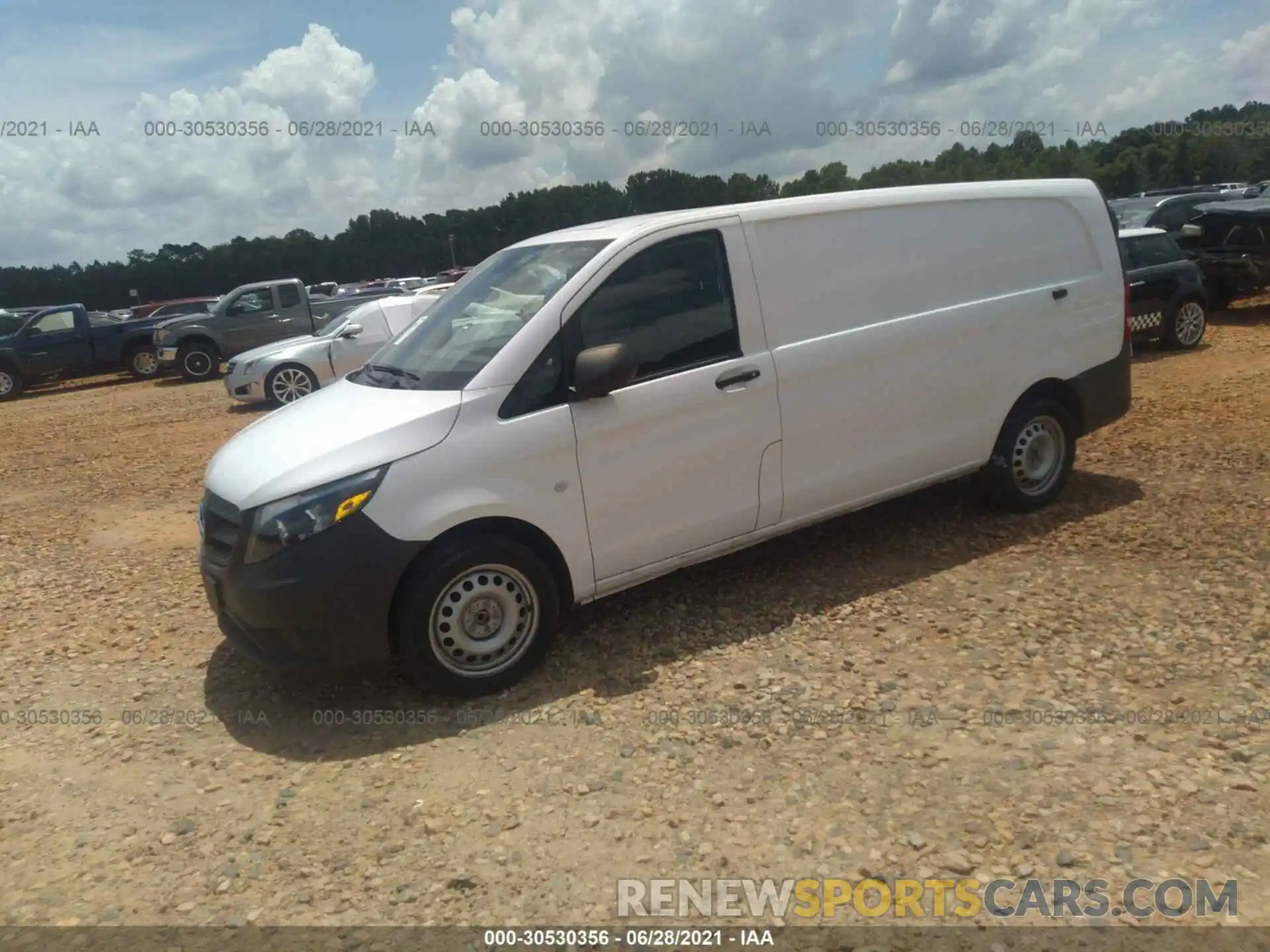 2 Photograph of a damaged car WD3PG3EA5K3549802 MERCEDES-BENZ METRIS CARGO VAN 2019