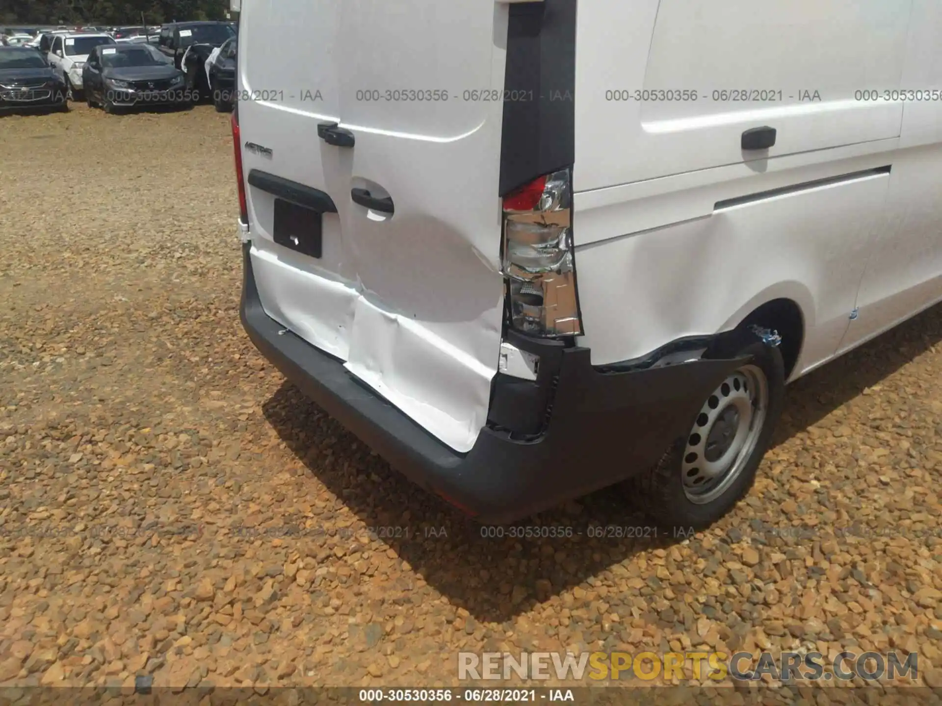 6 Photograph of a damaged car WD3PG3EA5K3549802 MERCEDES-BENZ METRIS CARGO VAN 2019