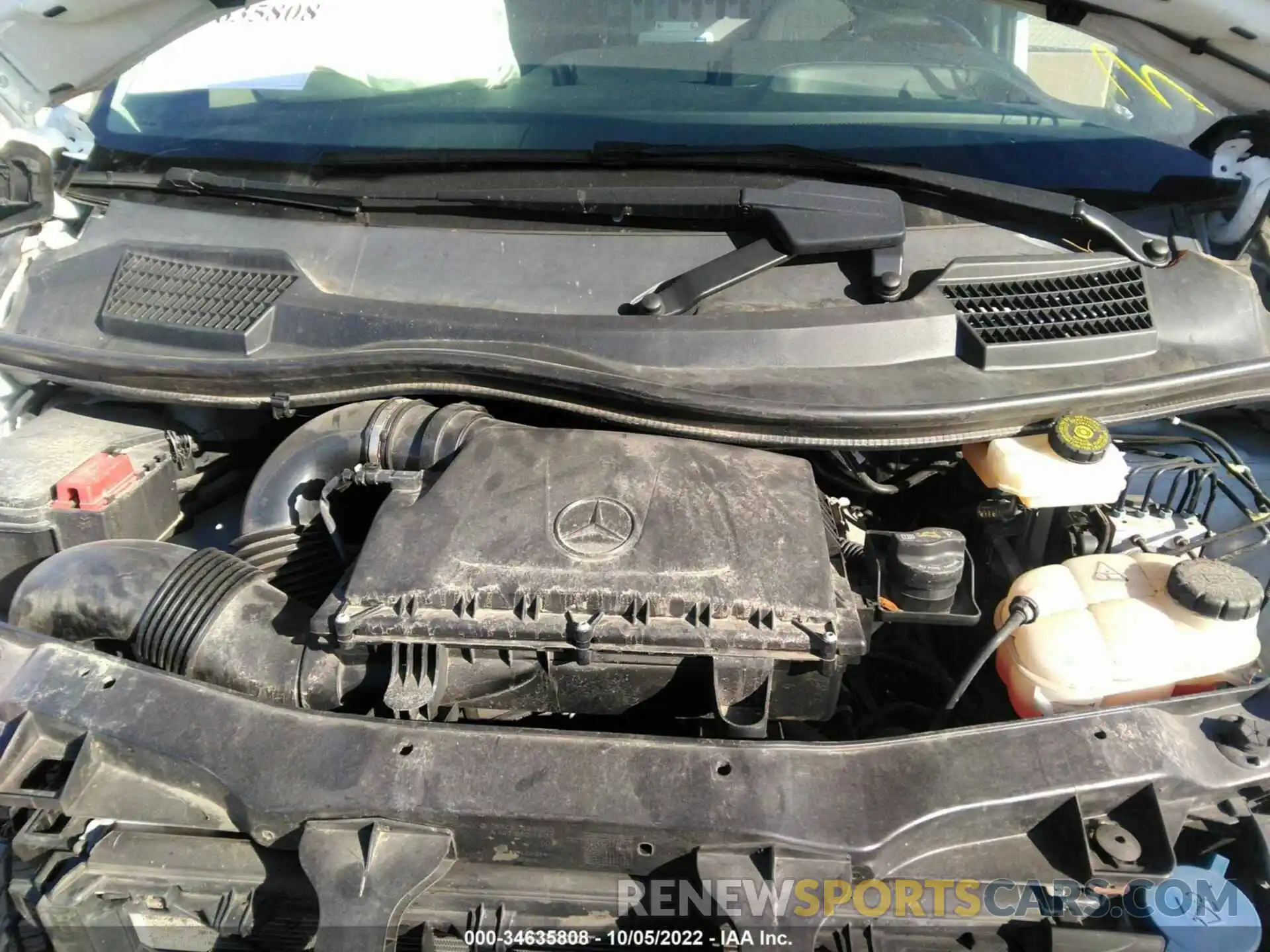 10 Photograph of a damaged car W1YV0BEY5L3740464 MERCEDES-BENZ METRIS CARGO VAN 2020